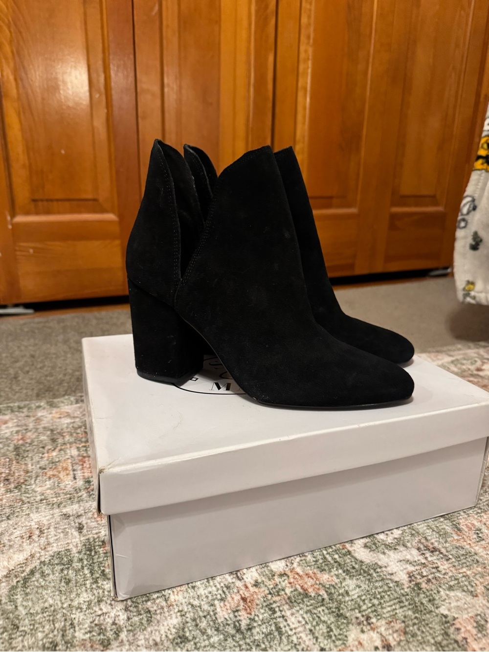 Steve Madden Women's Black Suede Block Heel Ankle Boots
